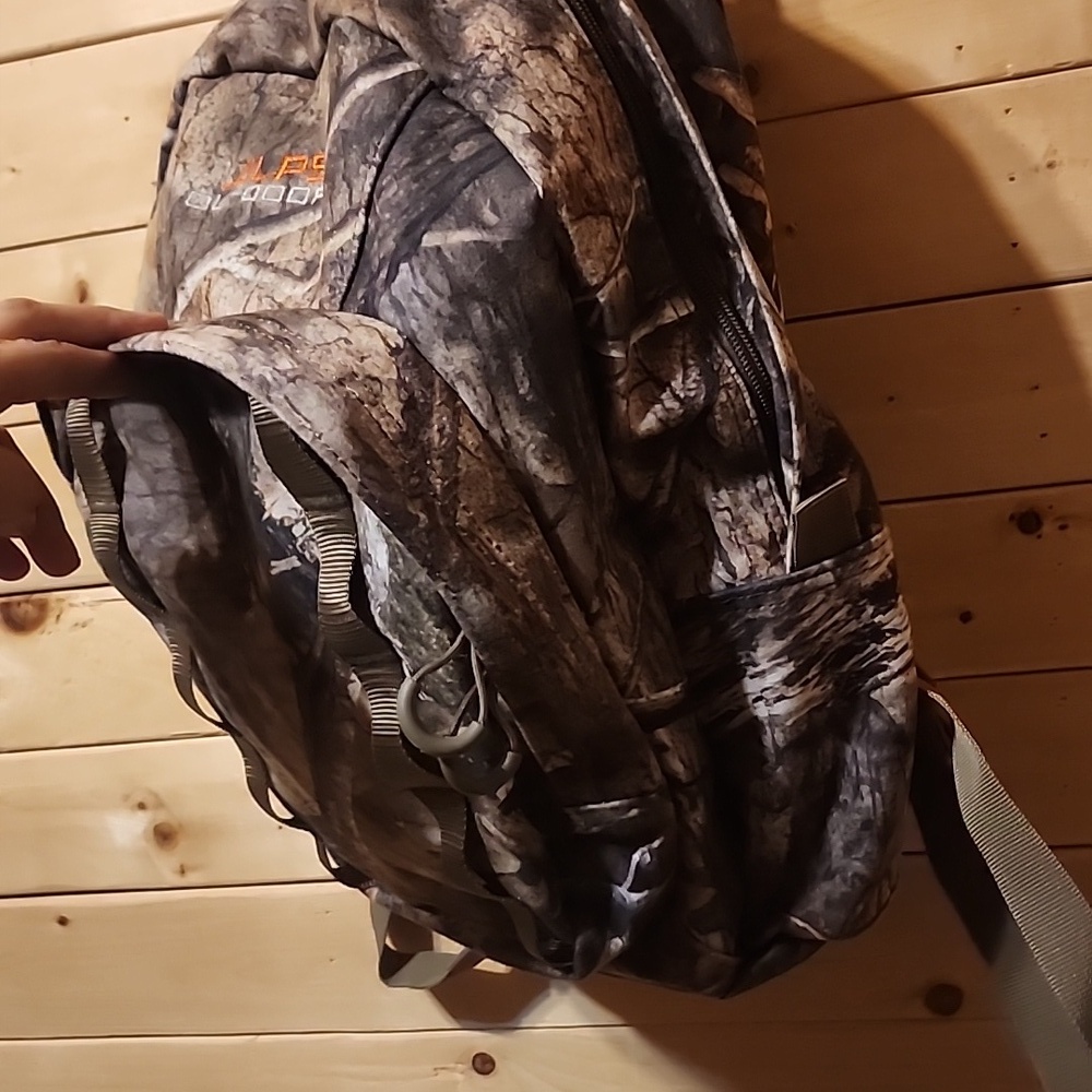 ALPS Outdoorz Backpack Ranger Day Pack - Picture 3 of 8